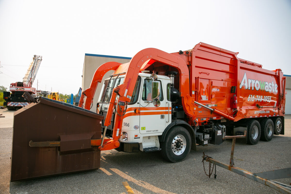 3 Reasons To Utilize Dumpster Rentals Arrowaste